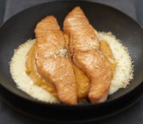 saumon-ecossais-label-rouge-a-la-mousseline-de-carotte-et-coco