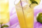 Cocktail à l'ananas et au citron
