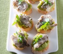 mini-tartines-de-veau-au-guacamole