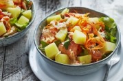 salade-de-pommes-de-terre-primeurs-crabe-pomelo-carotte-et-persil